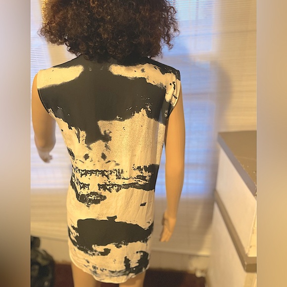 👚🖤🗯SLEEVELESS BLOUSE🗯🖤👚 - Picture 12 of 15